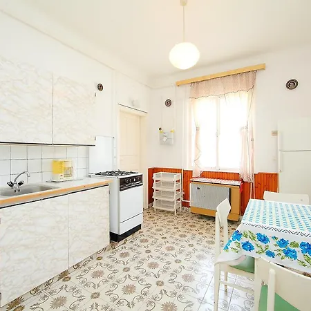 Holiday Home Balaton H2043 Vila
