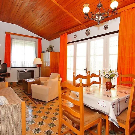 Vila Holiday Home Balaton H2043