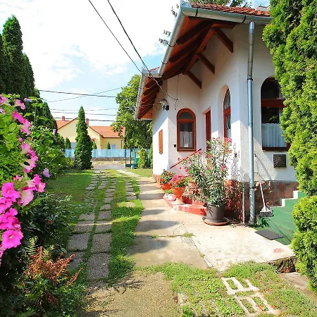 Holiday Home Balaton H2043 Balatonföldvár